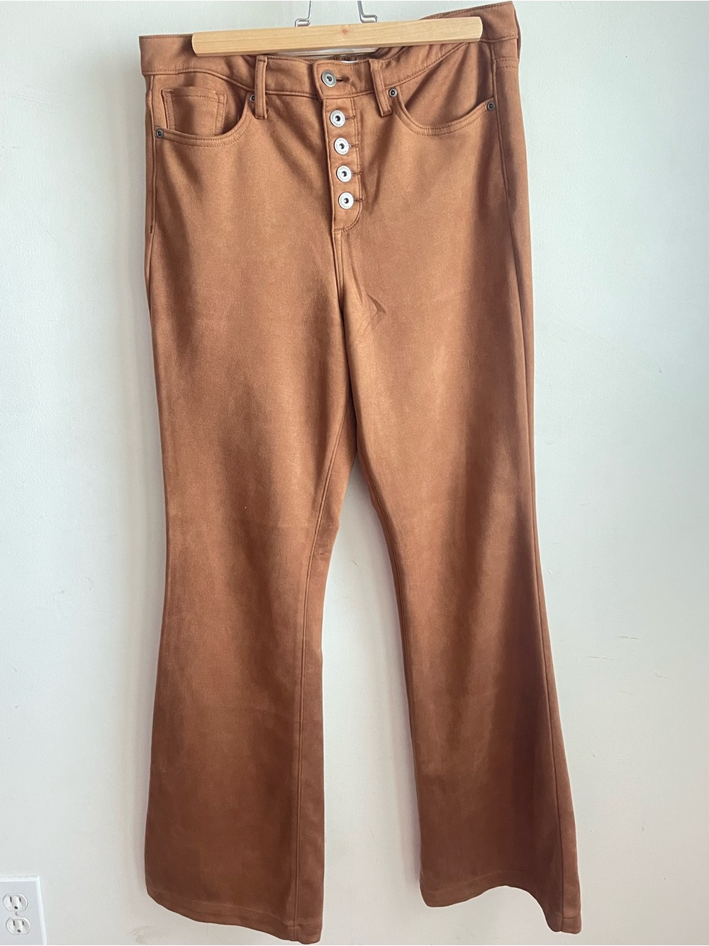 sofia by sofia vergara Brown Flare Button-Front Jeans